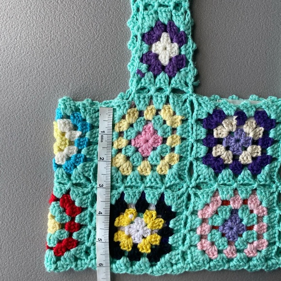 Love + Harmony Crochet Crop Tank - Picture 6 of 8